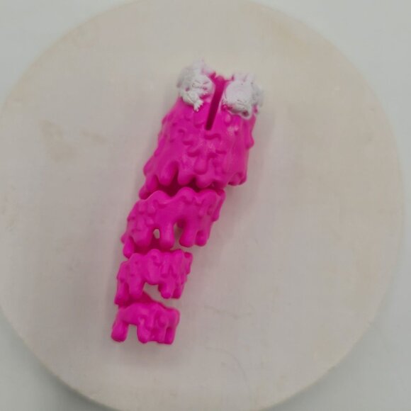 Inner Monster High Spooky FierceS Pink & White Dripping Leg Wrap Replacement Acc - Picture 4 of 4